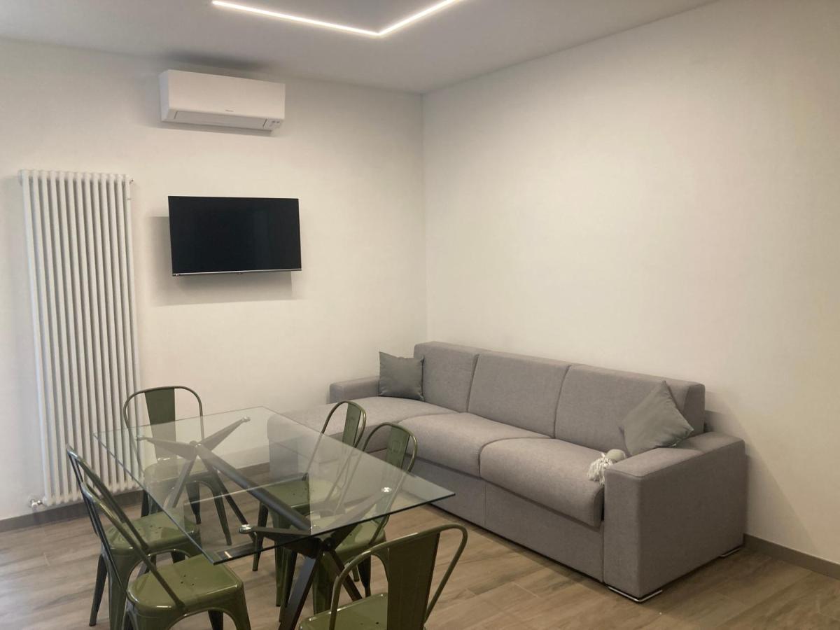 111 Suite Apartment Бергамо Екстериор снимка