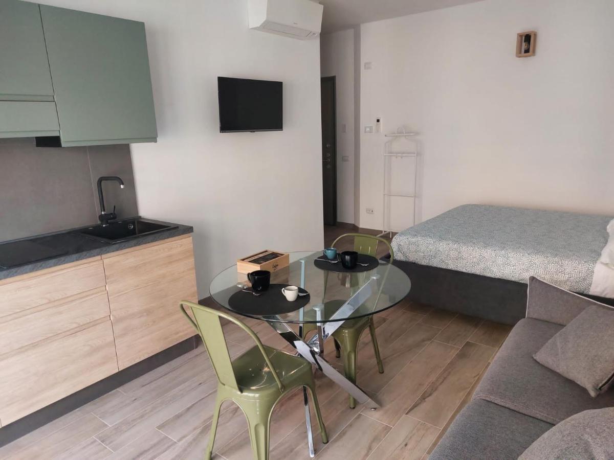 111 Suite Apartment Бергамо Екстериор снимка