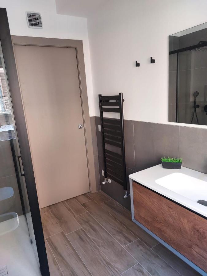 111 Suite Apartment Бергамо Екстериор снимка