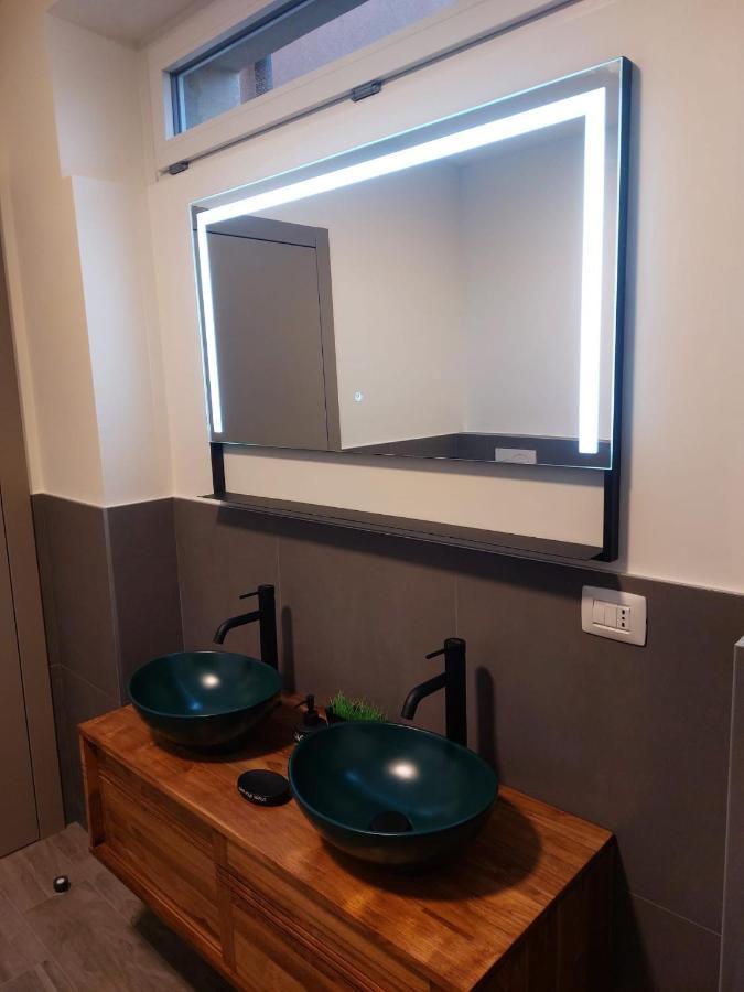 111 Suite Apartment Бергамо Екстериор снимка